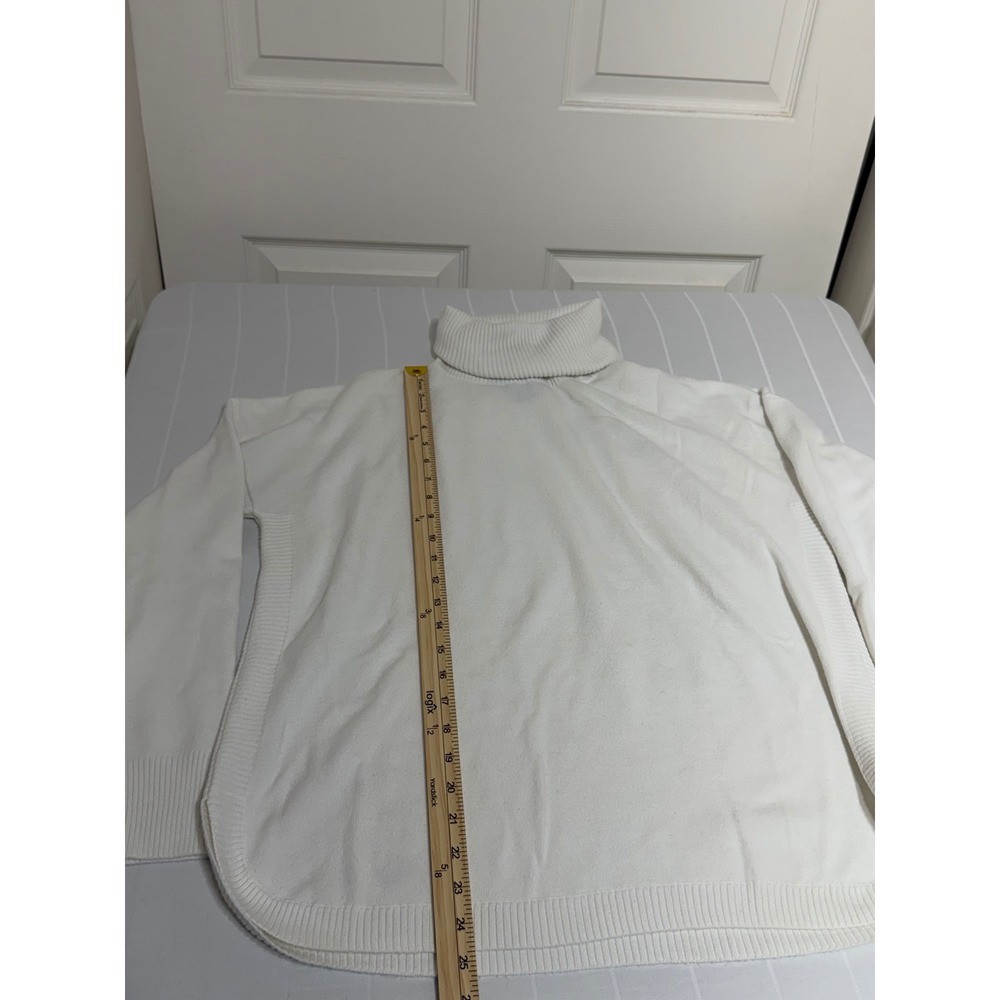 French Connection White Turtleneck Sweater Oversized Curved Hem Knit Top Medium - Picture 2 of 6